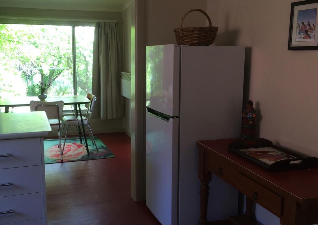 Kookaburra Cottage คาสเซิลเมน ภายนอก รูปภาพ